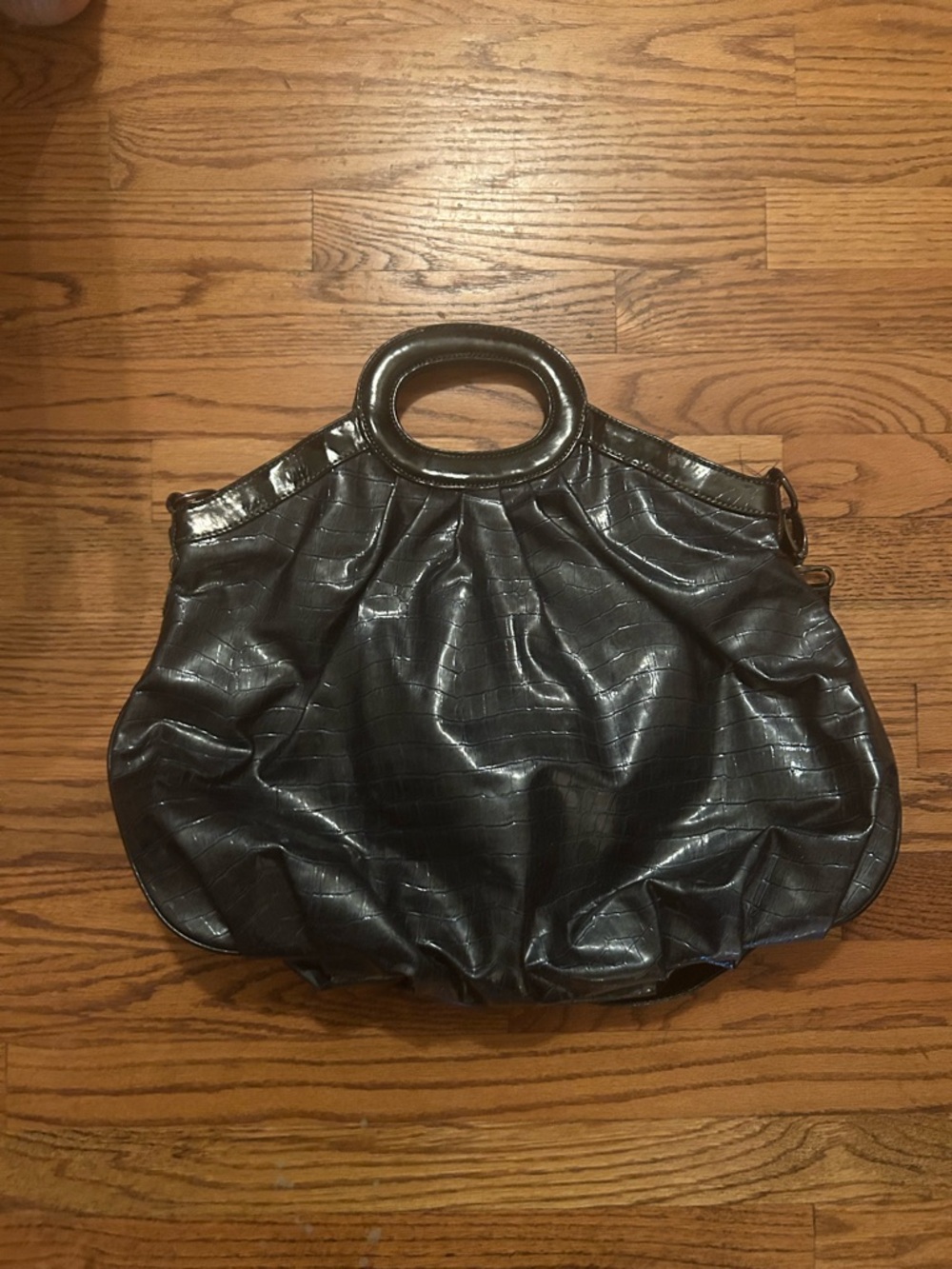 Women’s Black/Blue Faux Leather Y2K Early 2000s Early 00s Textured Crossbody Bag